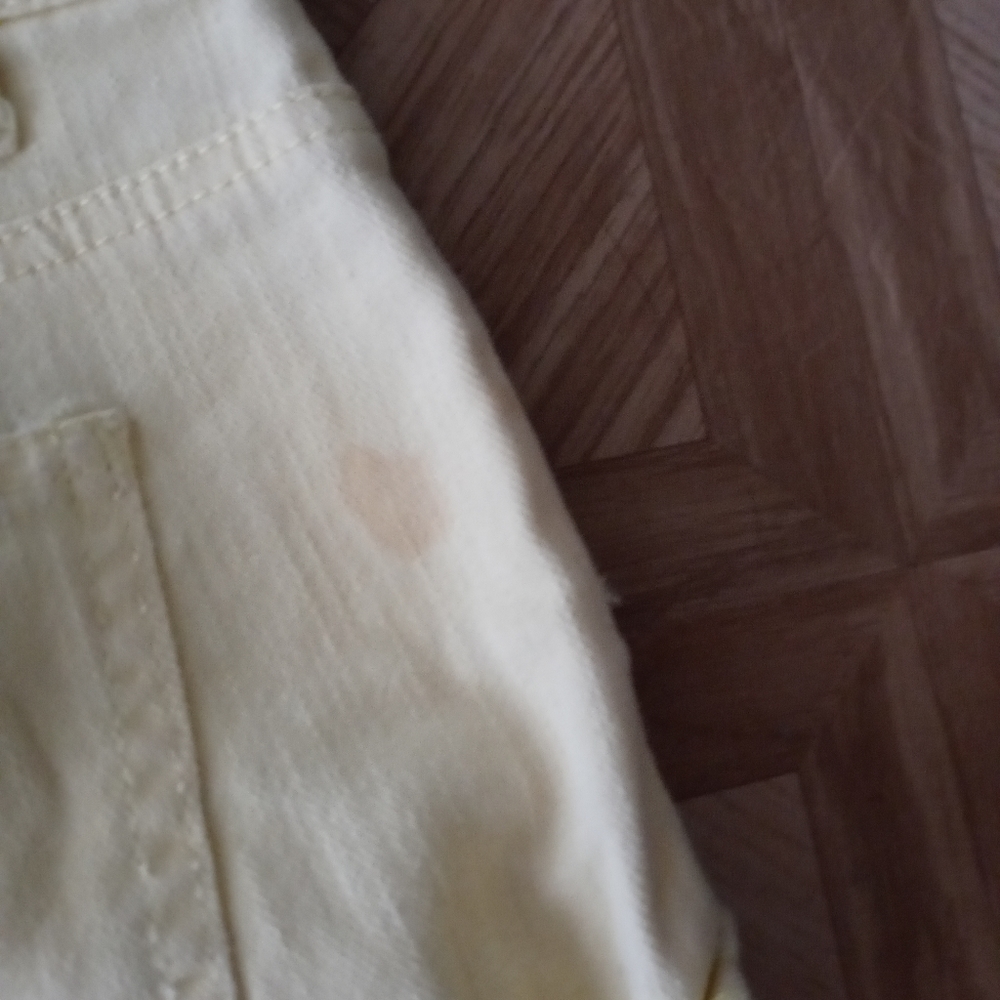 Shorts - Picture 4 of 4